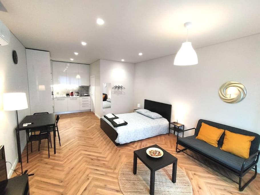 Heart Of The City Suites - A Vila Nova de Gaia Exterior foto